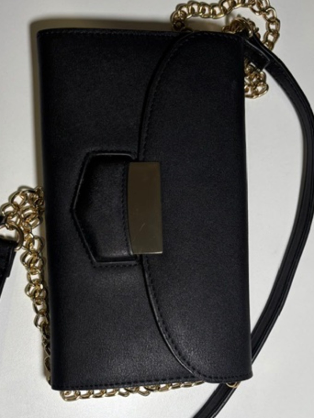 Urban expressions black crossbody purse